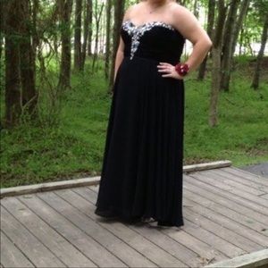 Black prom dress